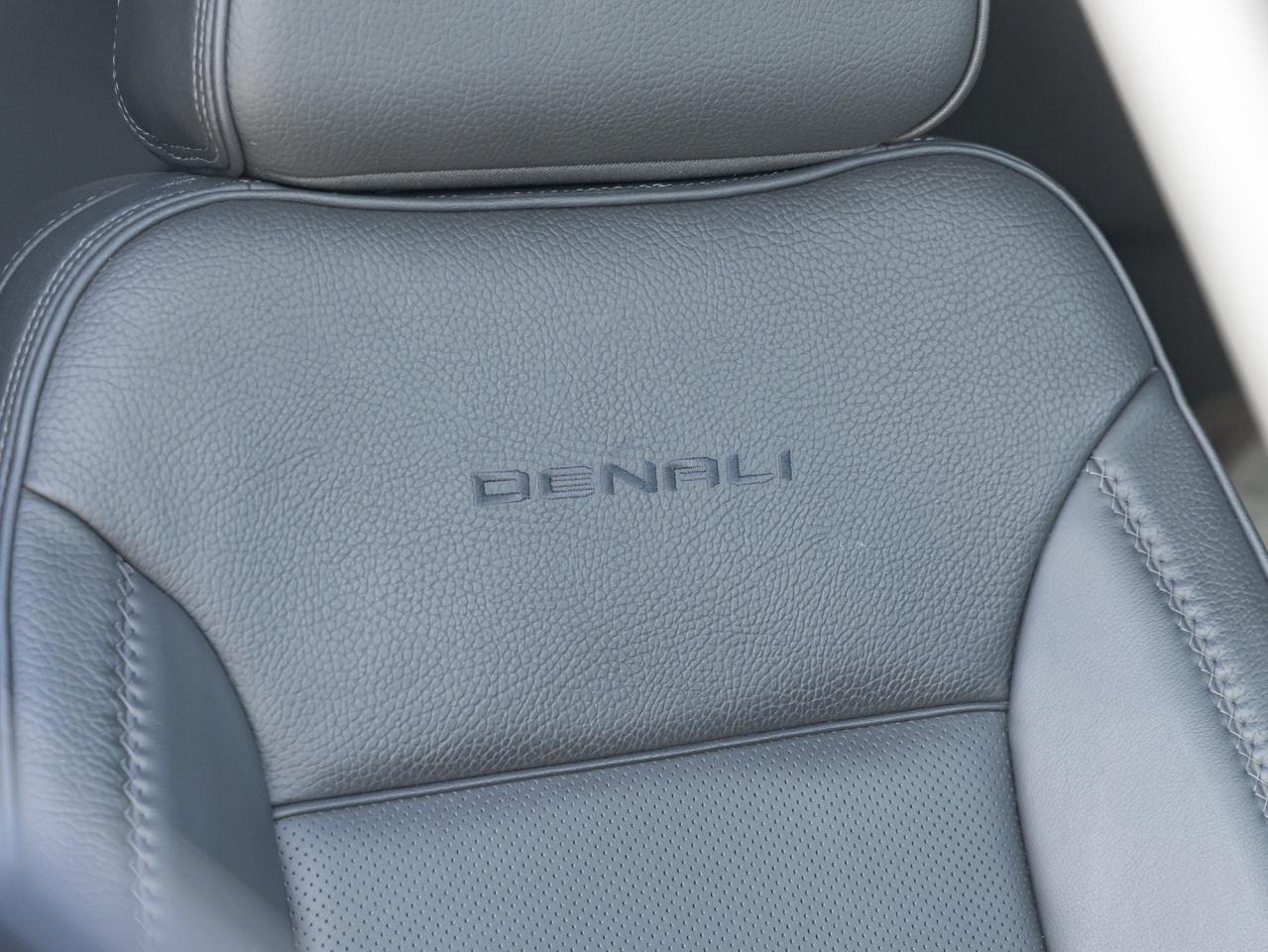 2025 GMC Sierra 1500 4WD Crew Cab 147  Denali Photo