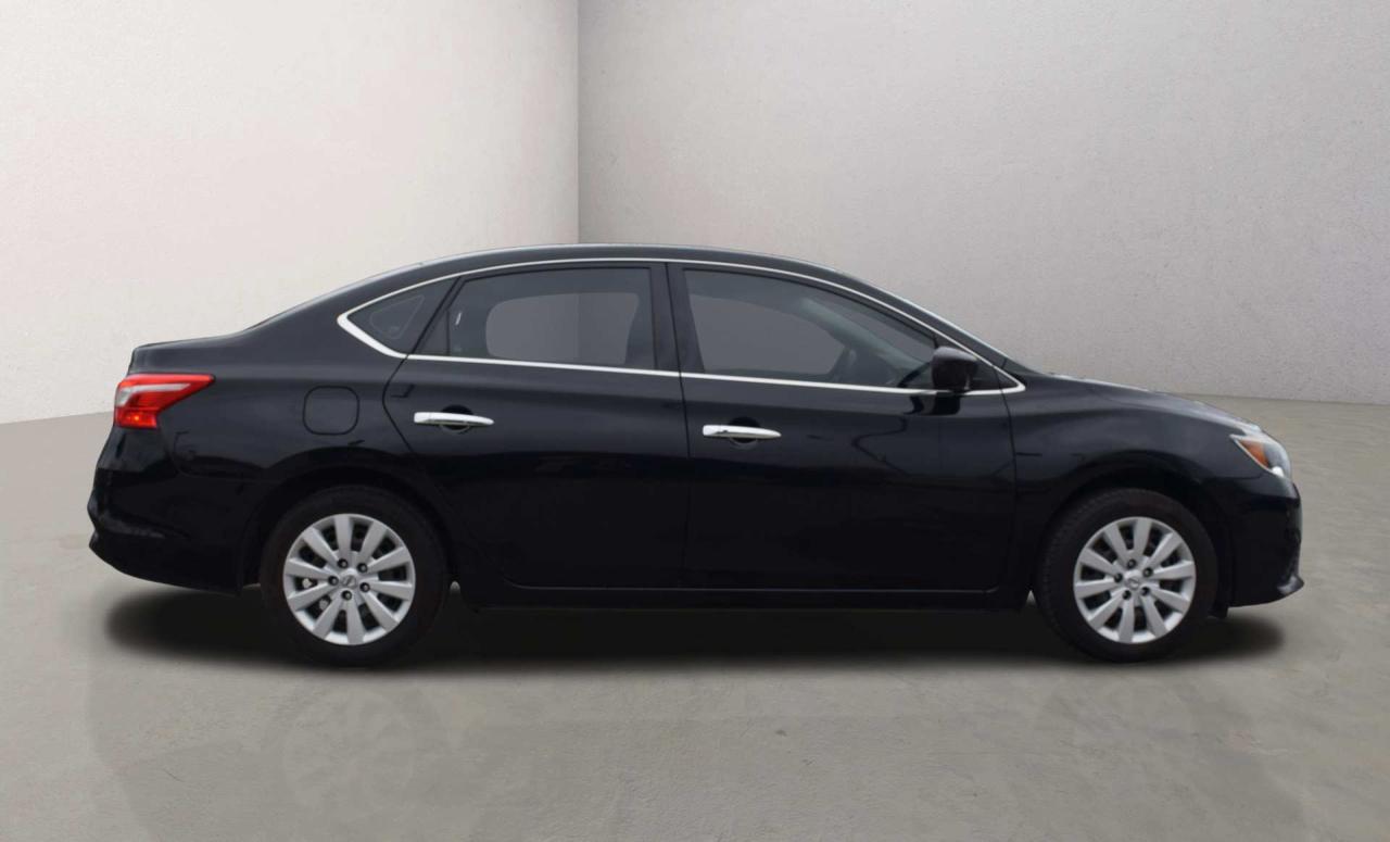 2019 Nissan Sentra SV BACK UP CAMERA Photo