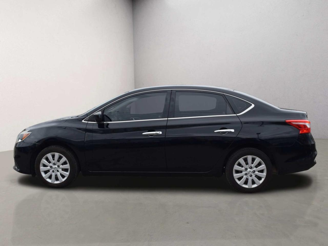 2019 Nissan Sentra SV BACK UP CAMERA Photo