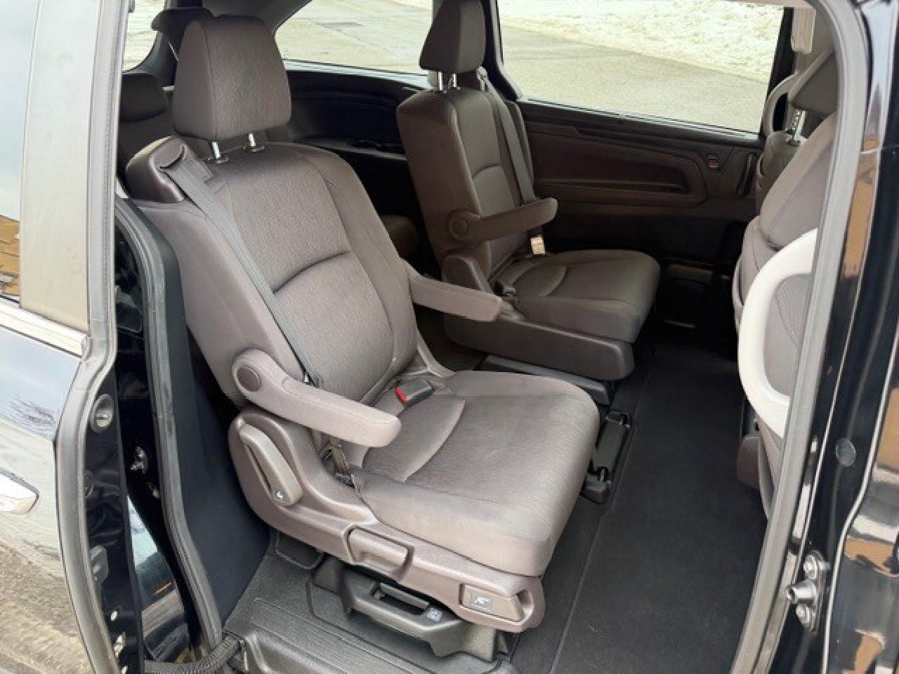 2020 Honda Odyssey EX/DVD/POWER SLIDING DOORS/CERTIFIED Photo