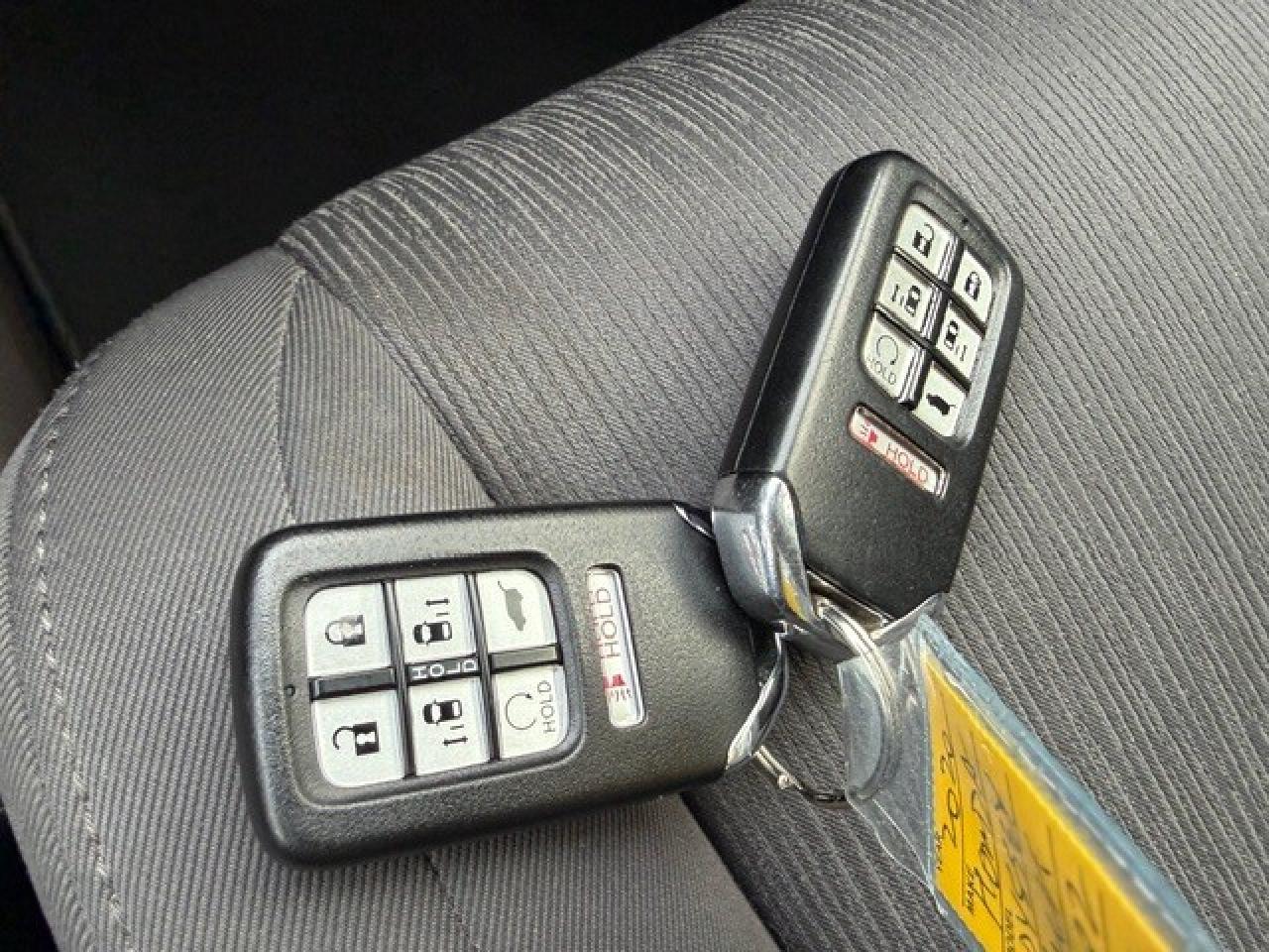 2020 Honda Odyssey EX/DVD/POWER SLIDING DOORS/CERTIFIED Photo