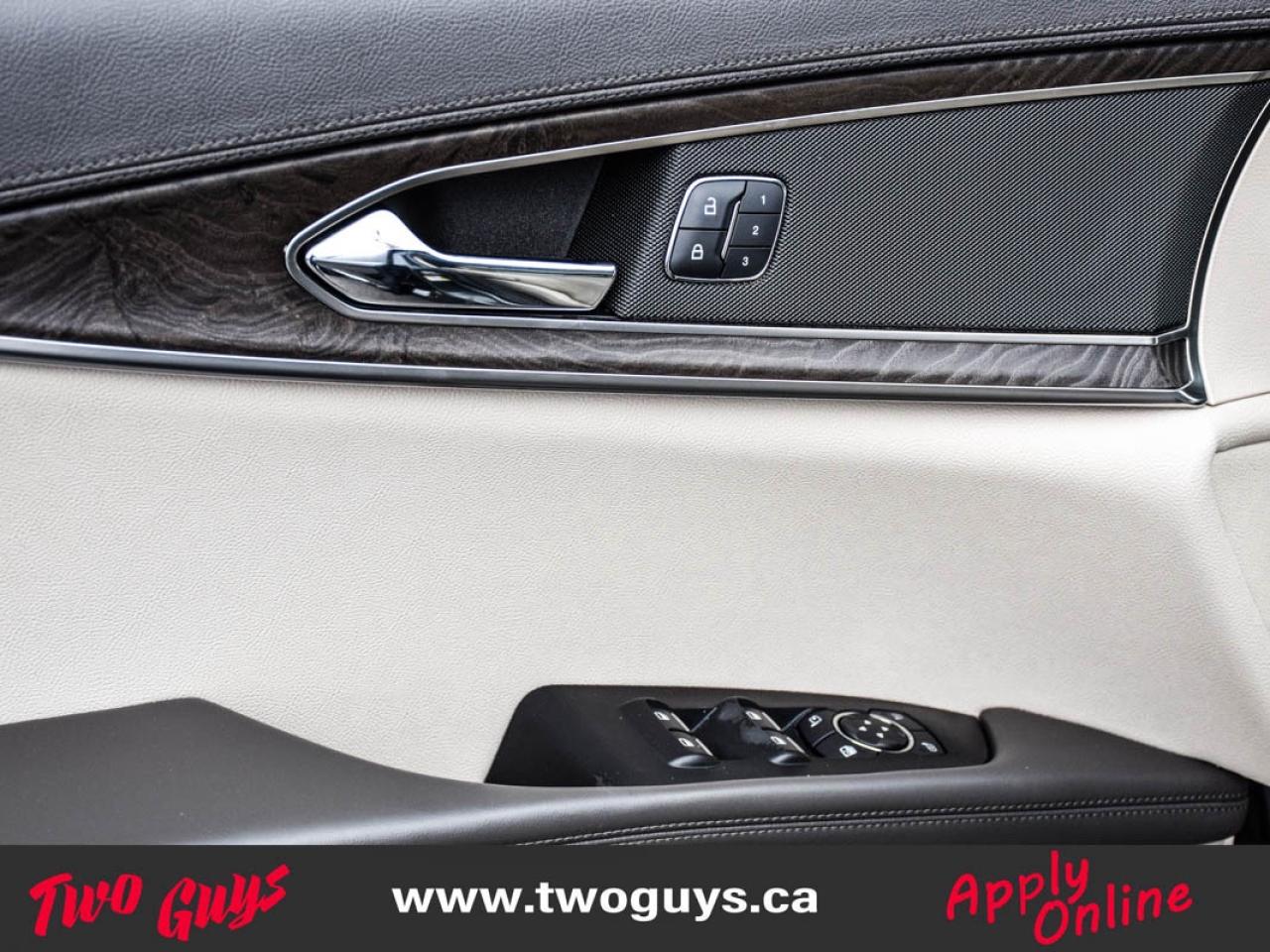 2019 Lincoln Nautilus Select 2.0L AWD   Panoroof   New Tires   Nav   Lea Photo