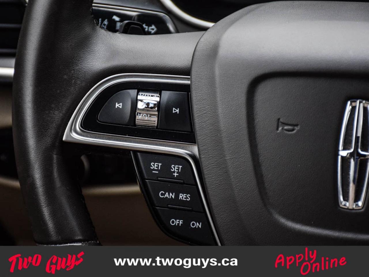 2019 Lincoln Nautilus Select 2.0L AWD   Panoroof   New Tires   Nav   Lea Photo