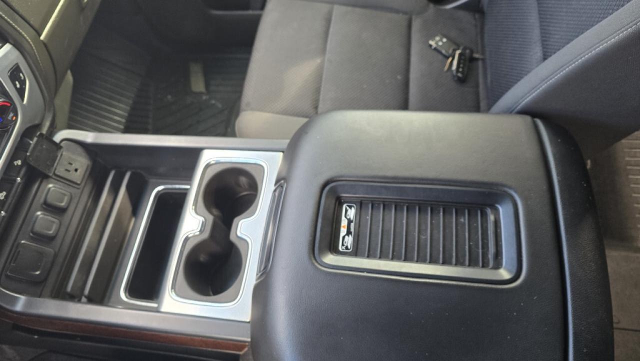 2018 GMC Sierra 1500 4x4 SLE - Elevation - V8 Gas - New Tires & Brake - Photo