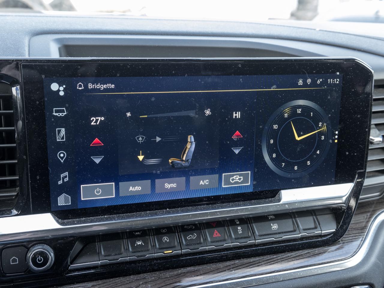 2024 Chevrolet Silverado 1500 4WD Double Cab 147  LT Photo