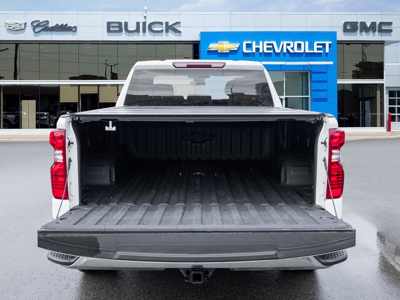 2024 Chevrolet Silverado 1500 4WD Double Cab 147  LT Photo