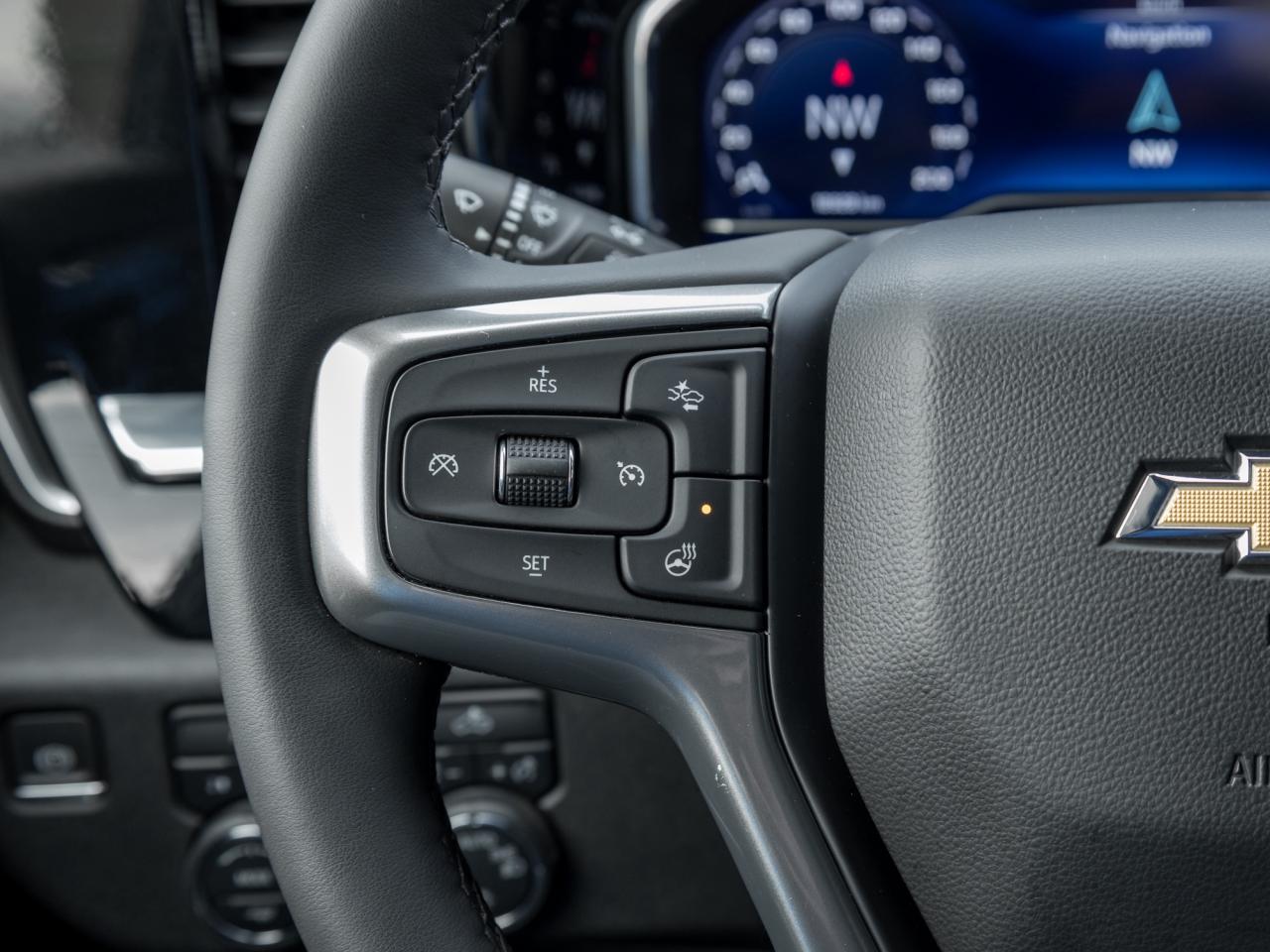 2024 Chevrolet Silverado 1500 4WD Double Cab 147  LT Photo