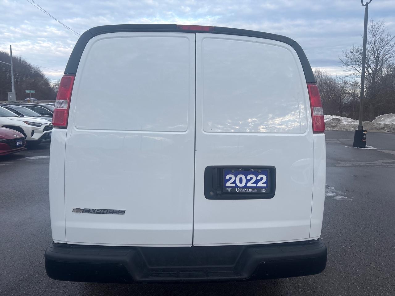 2022 Chevrolet Express 2500 Ext 2500 Cargo + Vinyl Seating + V6 *CLEARANCE* Photo
