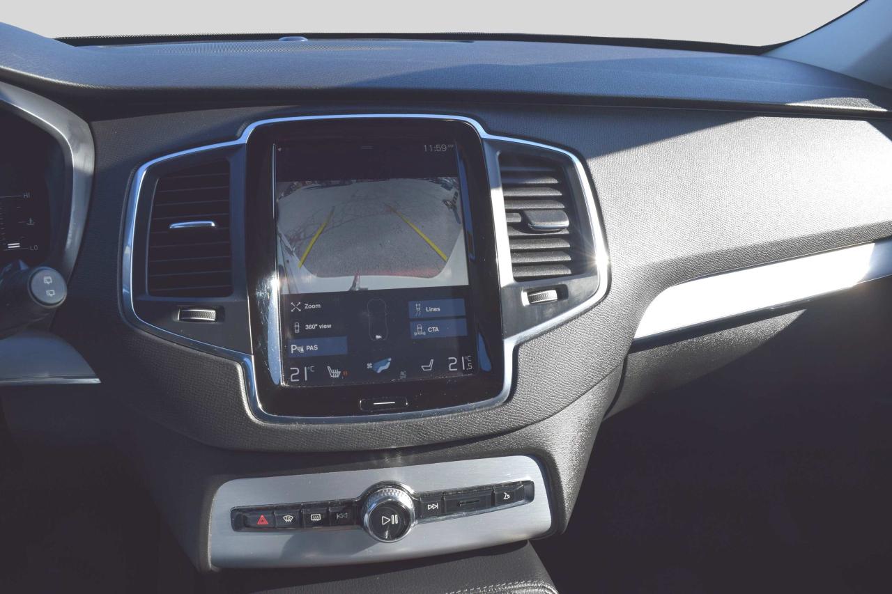 2018 Volvo XC90 T5 Momentum AWD Navi Panoramic Sunroof Photo