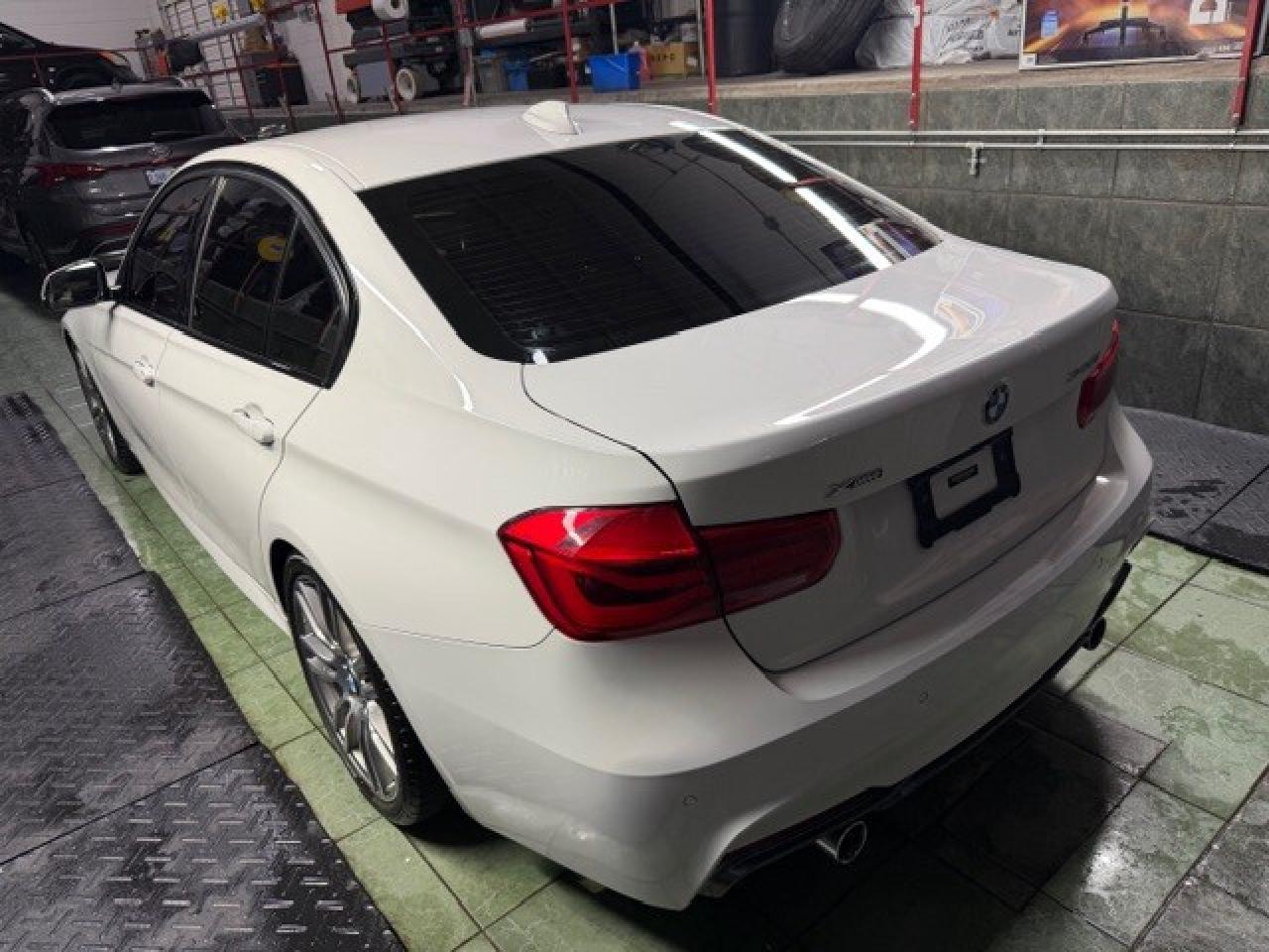 2017 BMW 3 Series 340i xDrive LOW KMS 1 OWNER CERTIFIED Photo4