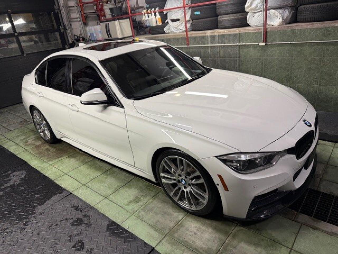 2017 BMW 3 Series 340i xDrive LOW KMS 1 OWNER CERTIFIED Photo