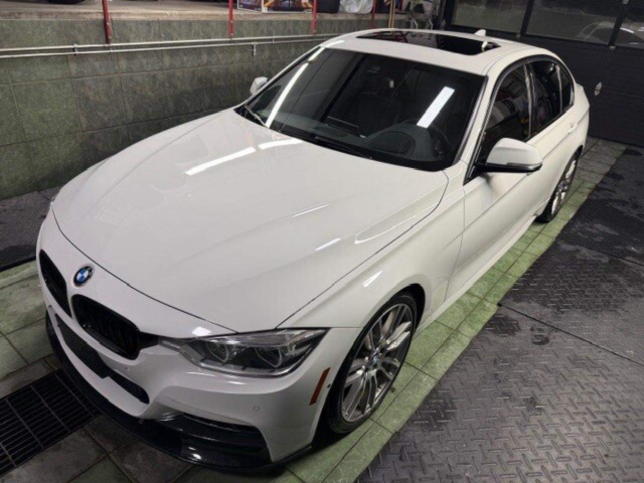 2017 BMW 3 Series 340i xDrive LOW KMS 1 OWNER CERTIFIED Photo