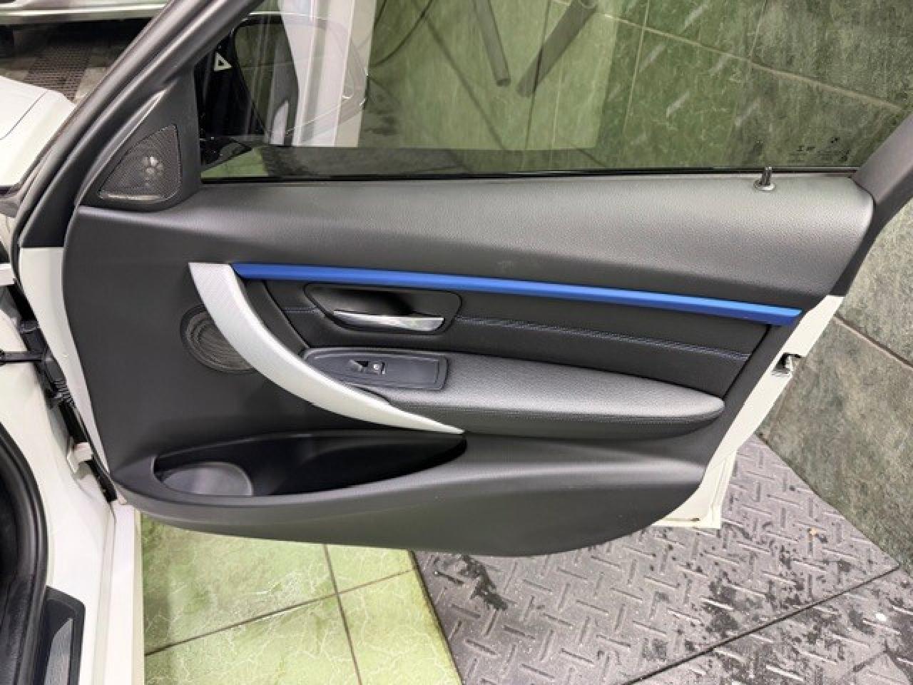 2017 BMW 3 Series 340i xDrive LOW KMS 1 OWNER CERTIFIED Photo