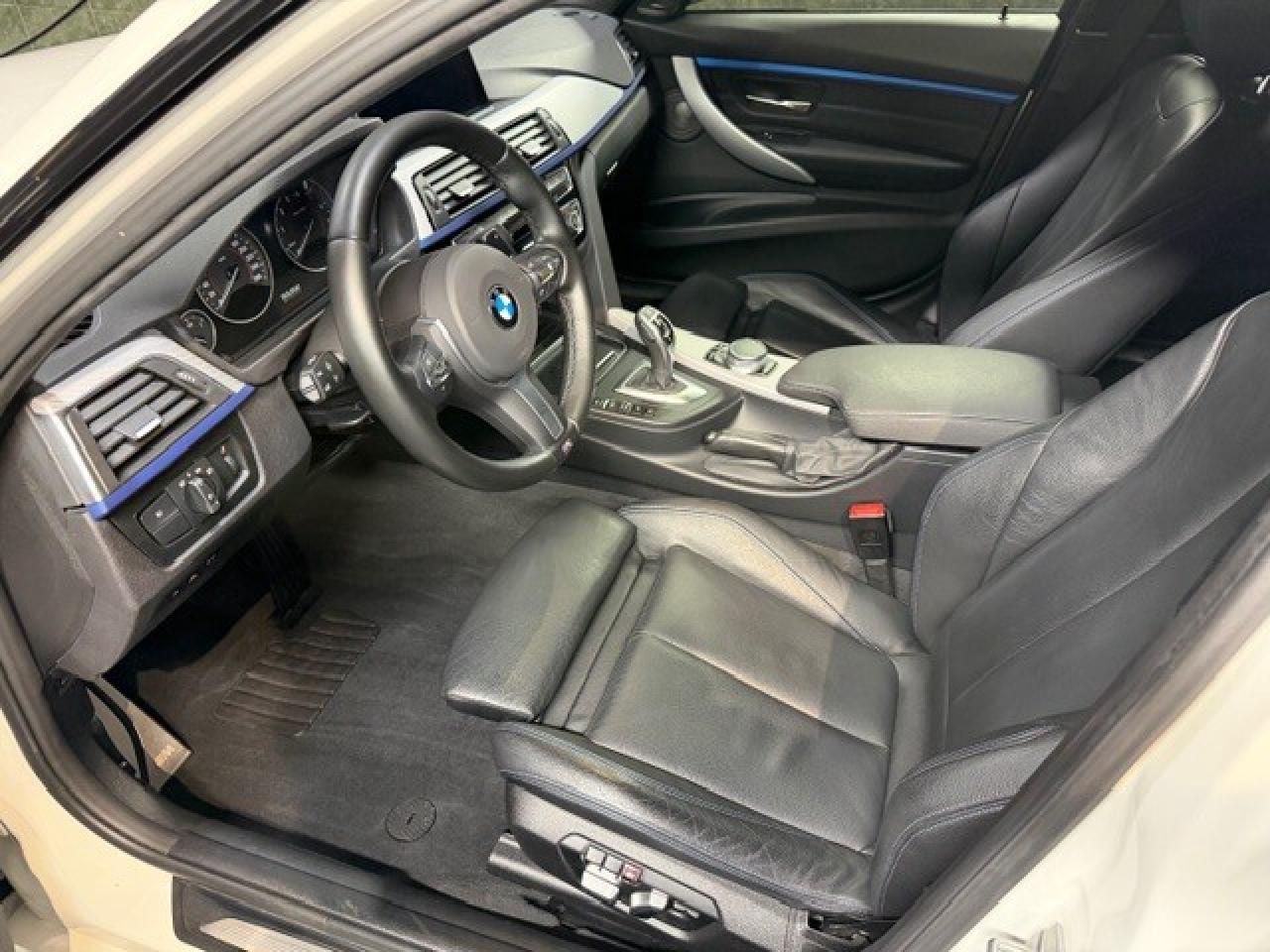 2017 BMW 3 Series 340i xDrive LOW KMS 1 OWNER CERTIFIED Photo
