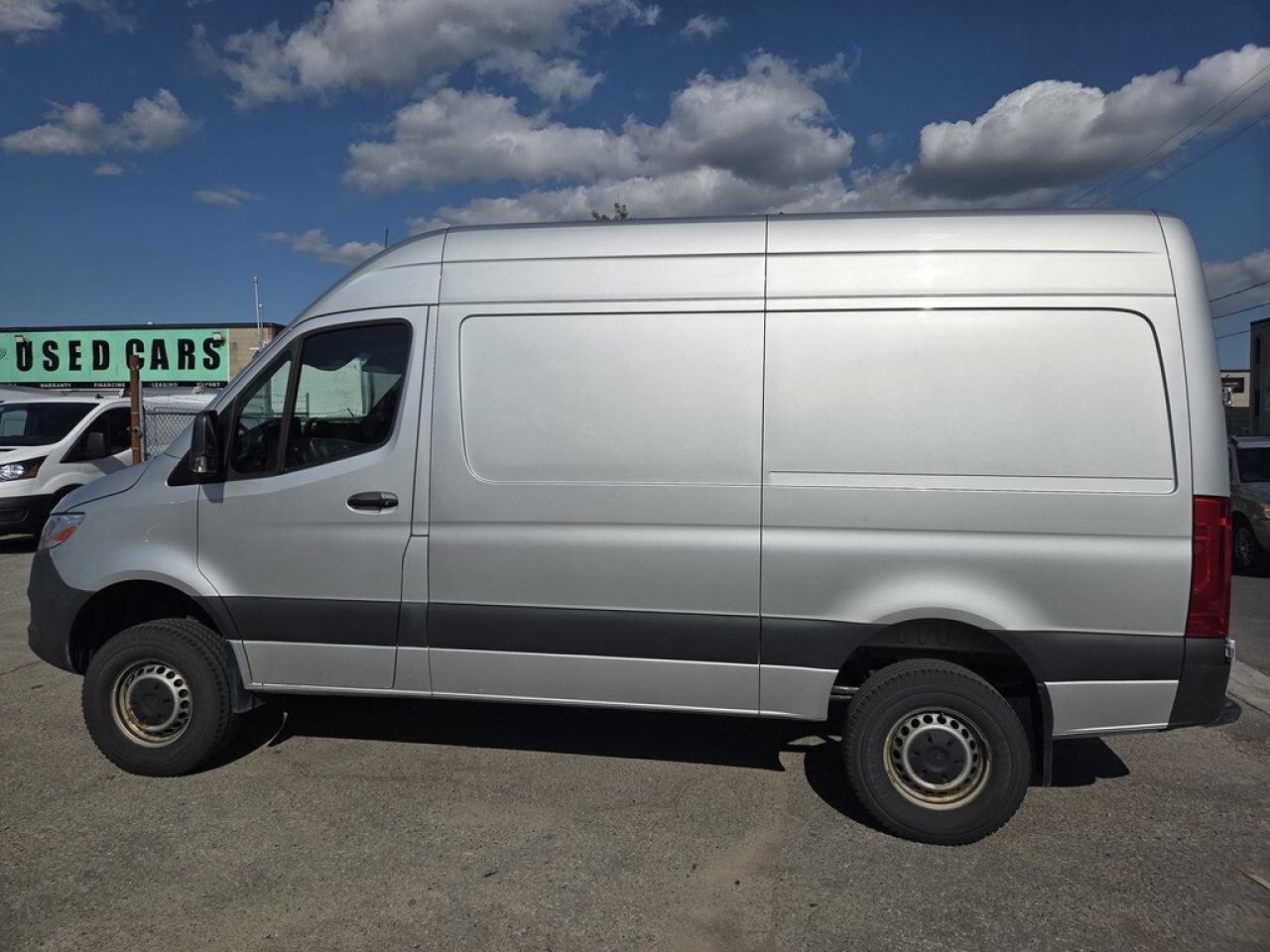 2021 Mercedes-Benz Sprinter 144WB High Roof 4x4 3.0L V6 Diesel - 3 Passenger Photo3