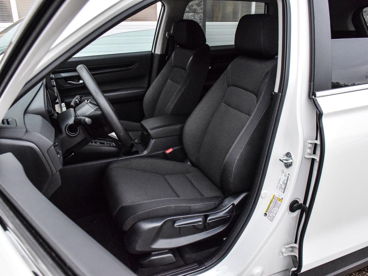 2025 Honda CR-V LX Photo