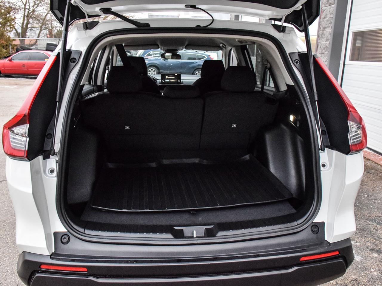 2025 Honda CR-V LX Photo