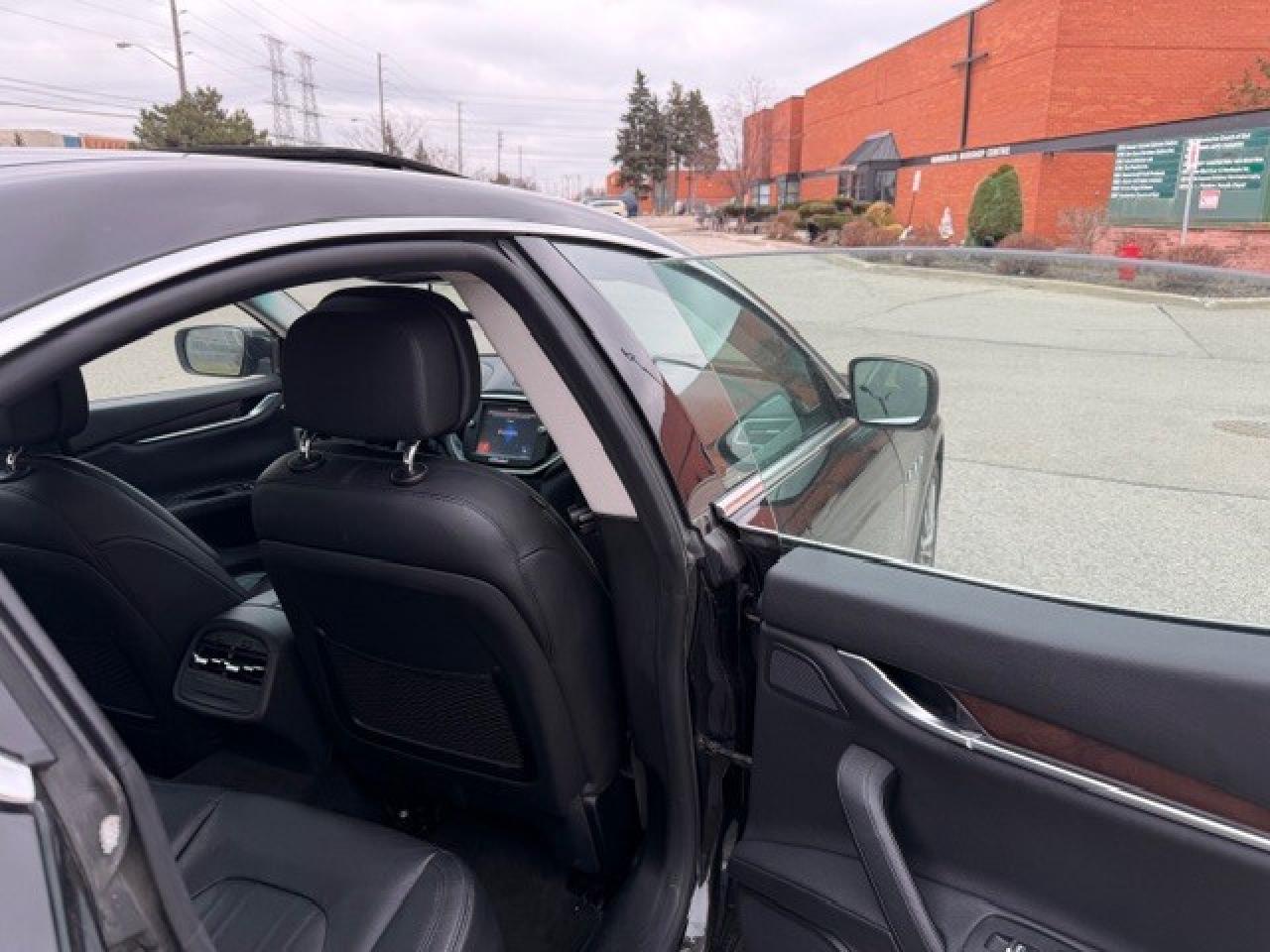 2015 Maserati Ghibli SQ4-Sunroof-Navigation-1 Owner-Service Records Photo