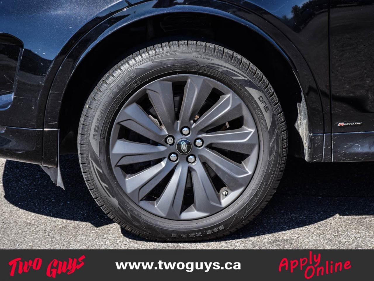 2020 Land Rover Discovery Sport R-Dynamic SE AWD   Panoroof   Leather   Meridian Photo