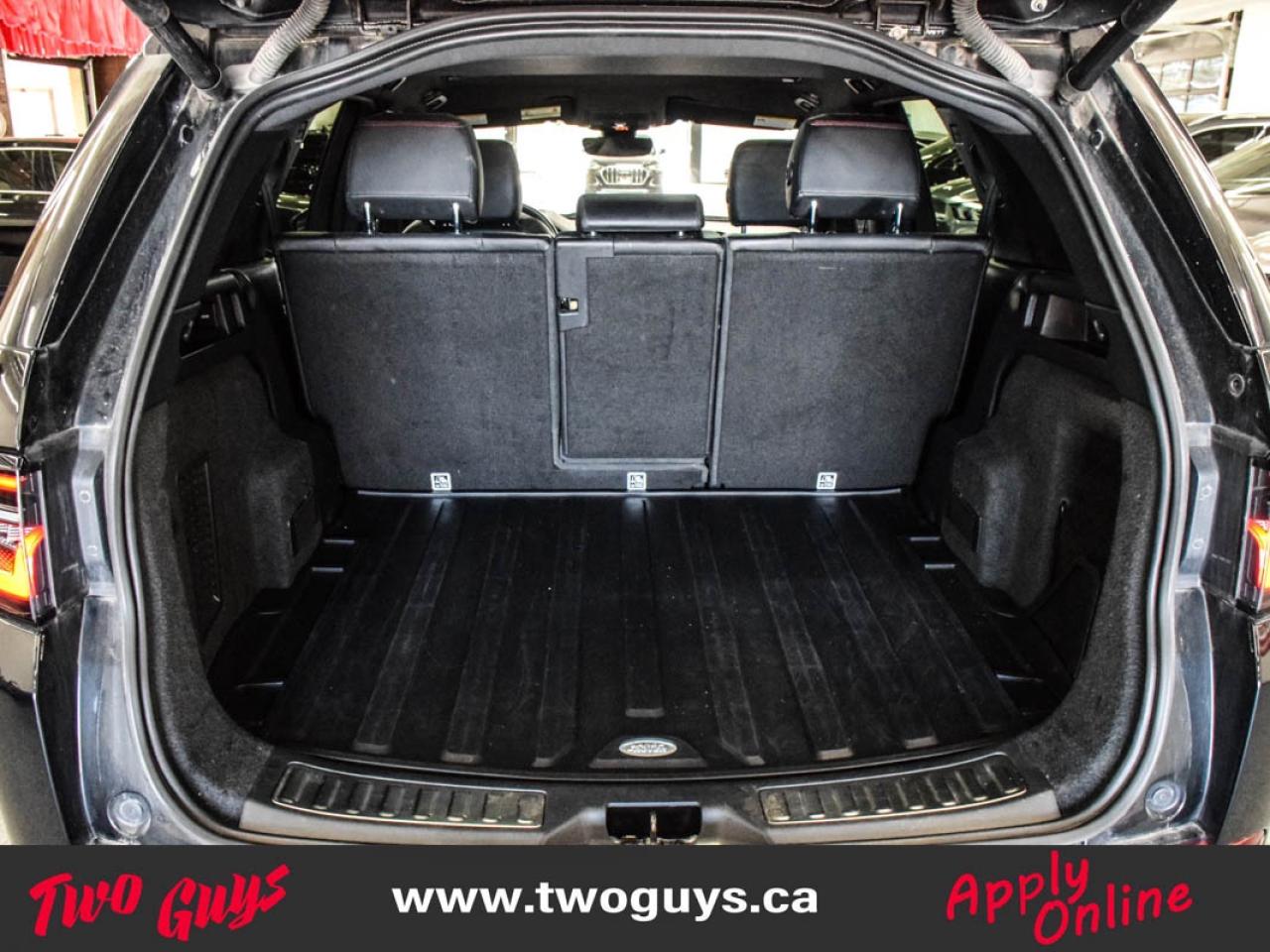 2020 Land Rover Discovery Sport R-Dynamic SE AWD   Panoroof   Leather   Meridian Photo