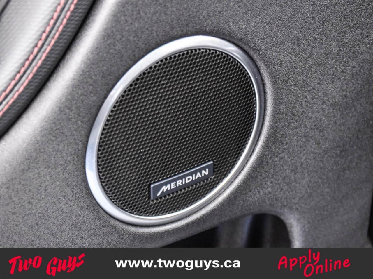 2020 Land Rover Discovery Sport R-Dynamic SE AWD   Panoroof   Leather   Meridian Photo