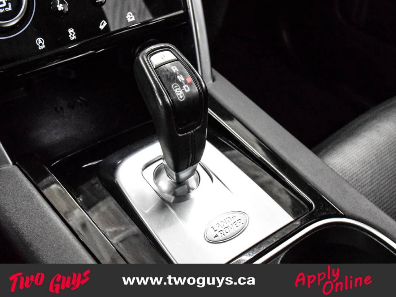 2020 Land Rover Discovery Sport R-Dynamic SE AWD   Panoroof   Leather   Meridian Photo