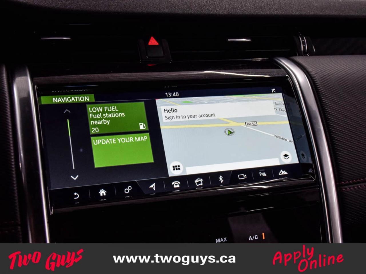 2020 Land Rover Discovery Sport R-Dynamic SE AWD   Panoroof   Leather   Meridian Photo