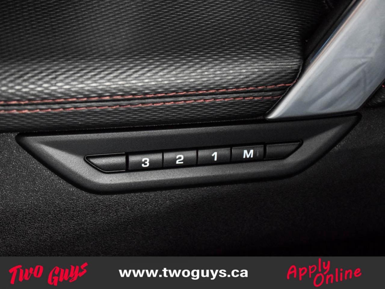 2020 Land Rover Discovery Sport R-Dynamic SE AWD   Panoroof   Leather   Meridian Photo