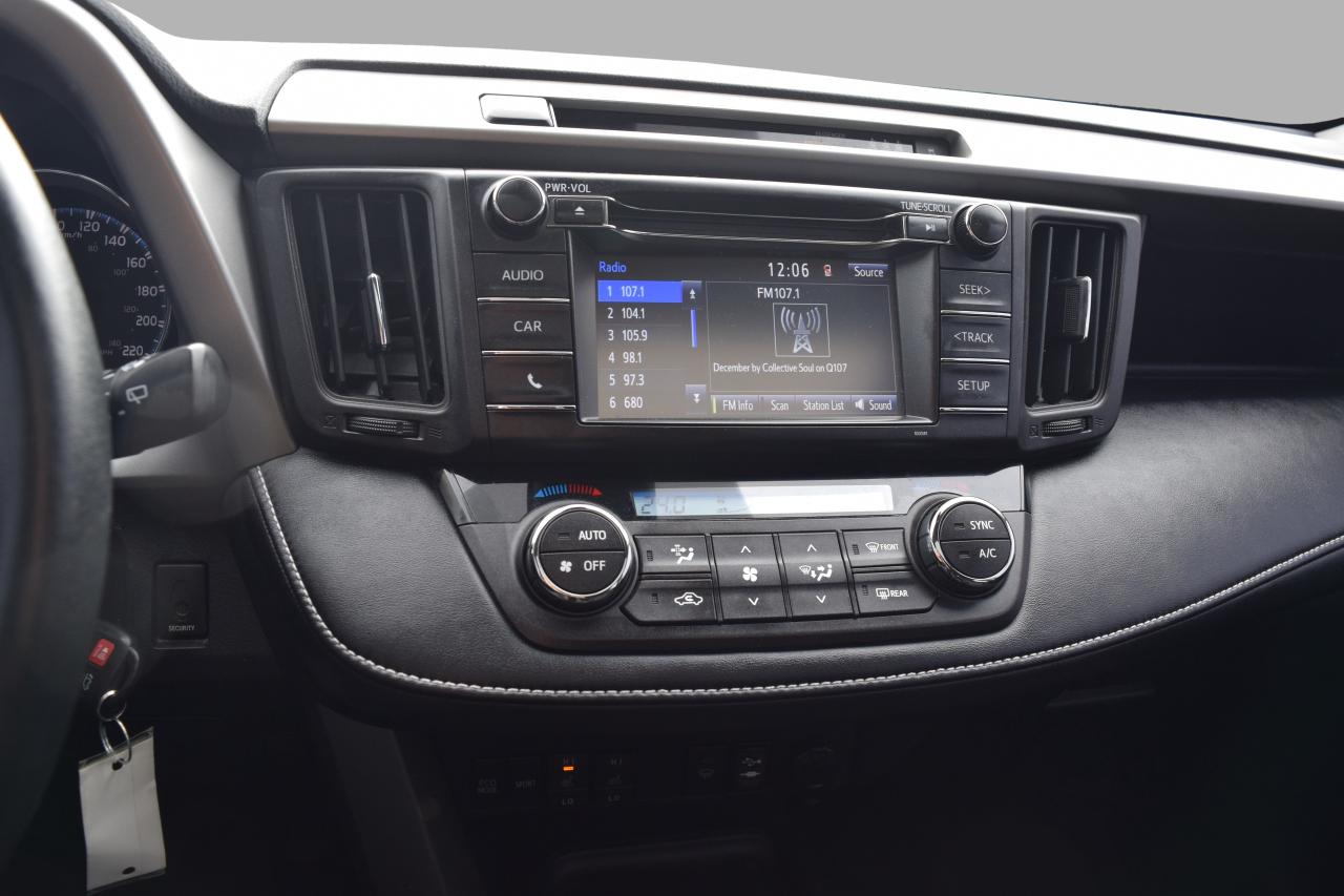2017 Toyota RAV4 XLE AWD Sunroof Photo