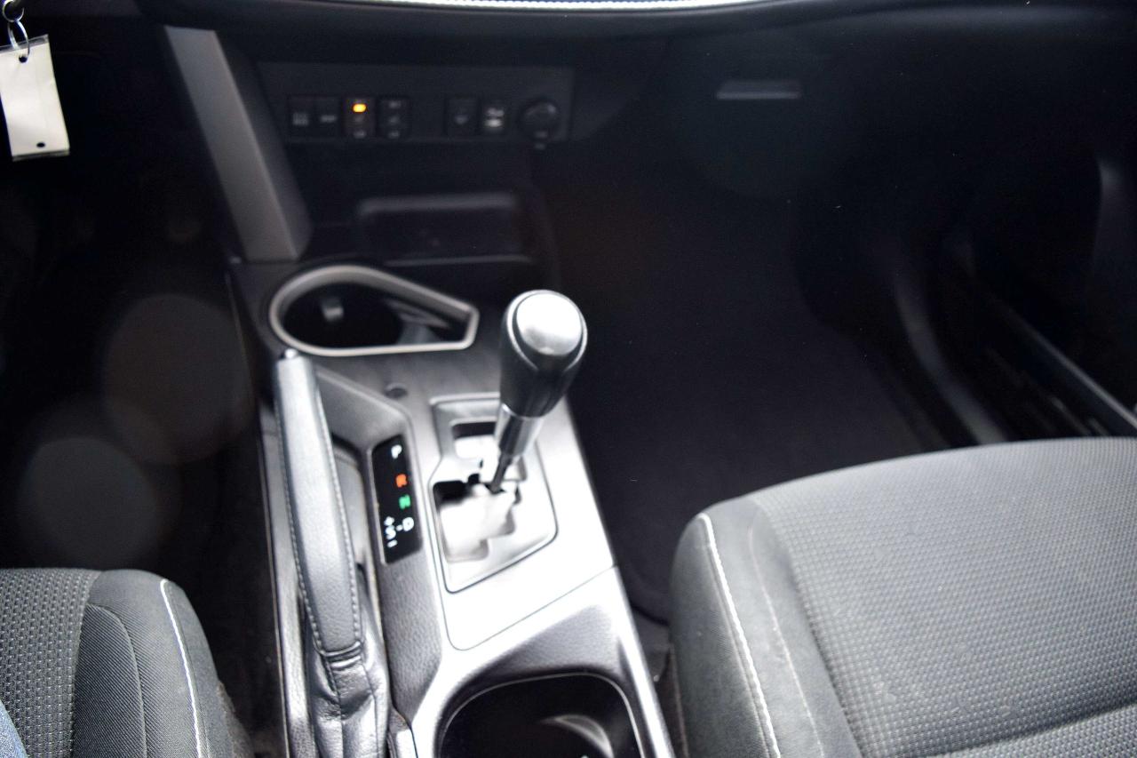 2017 Toyota RAV4 XLE AWD Sunroof Photo