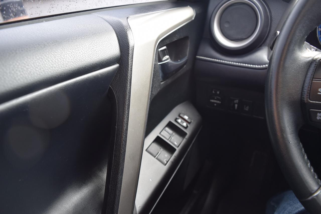 2017 Toyota RAV4 XLE AWD Sunroof Photo