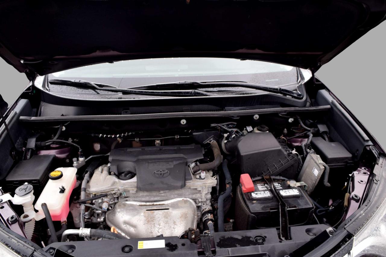 2017 Toyota RAV4 XLE AWD Sunroof Photo