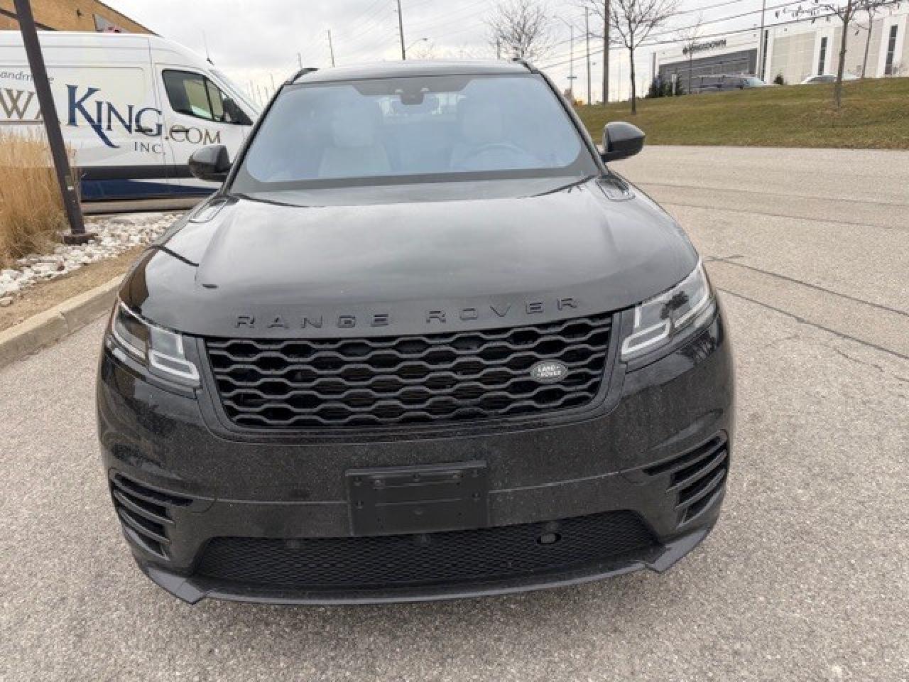 2018 Land Rover Range Rover Velar P380 R-Dynamic SE Panoramic Roof Photo4