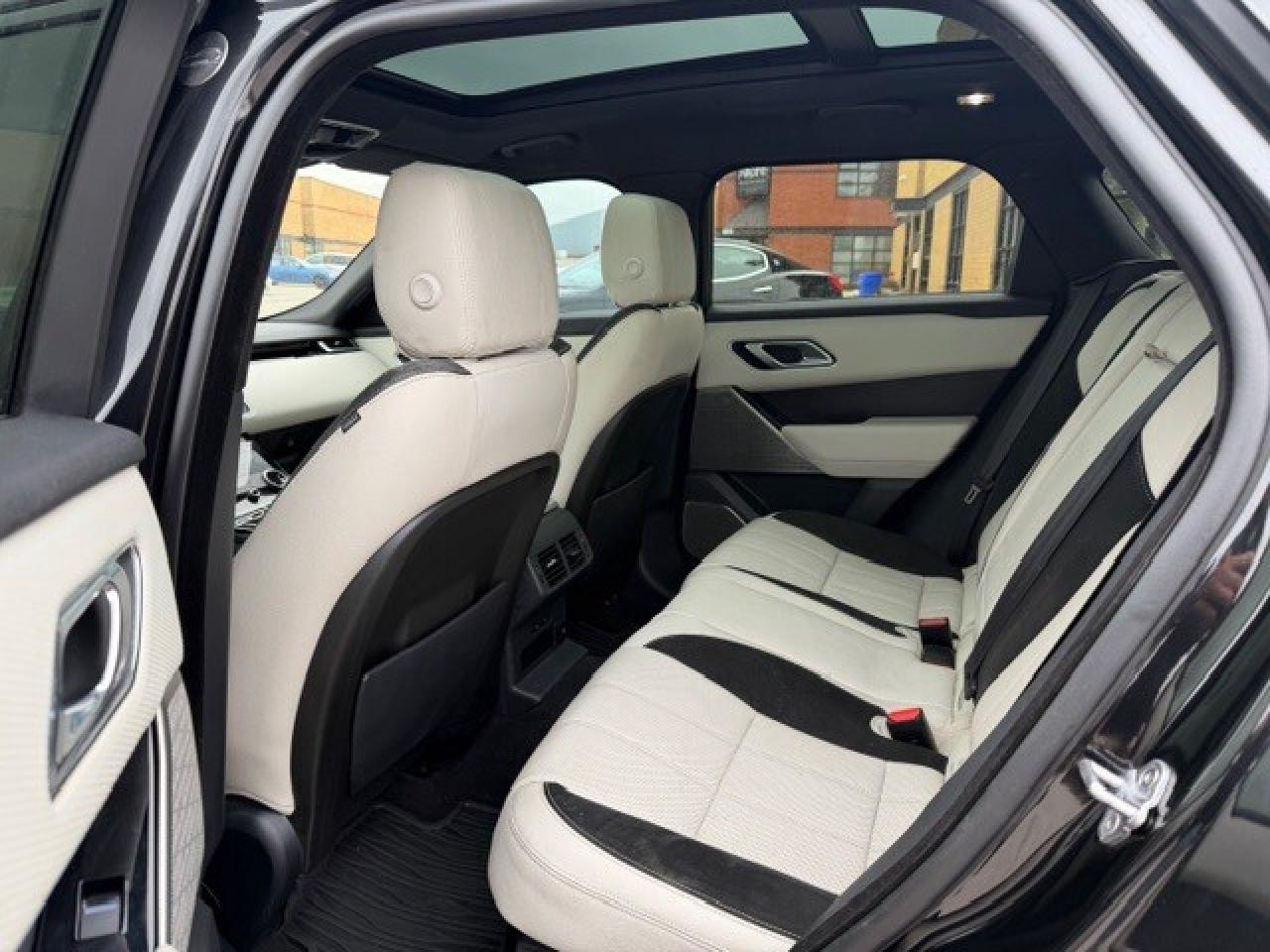 2018 Land Rover Range Rover Velar P380 R-Dynamic SE Panoramic Roof Photo