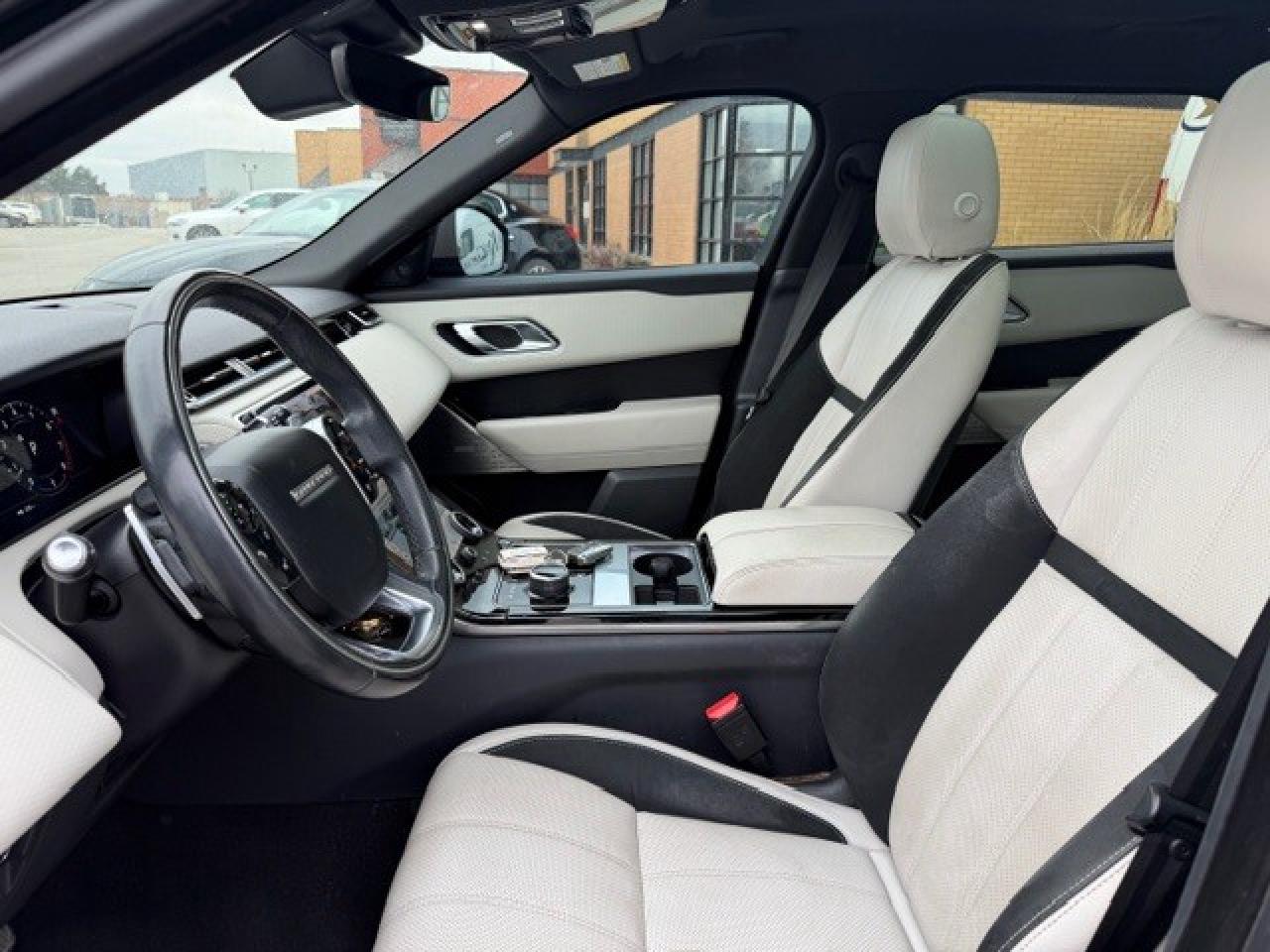 2018 Land Rover Range Rover Velar P380 R-Dynamic SE Panoramic Roof Photo