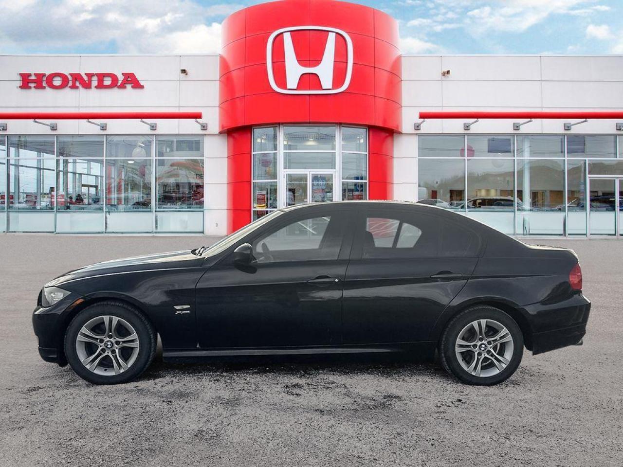 2009 BMW 3 Series 328i xDrive Photo2