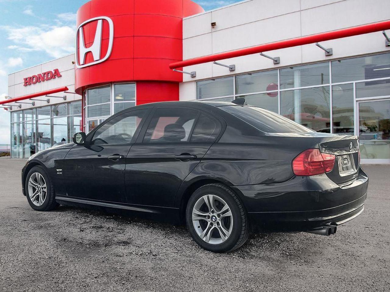 2009 BMW 3 Series 328i xDrive Photo