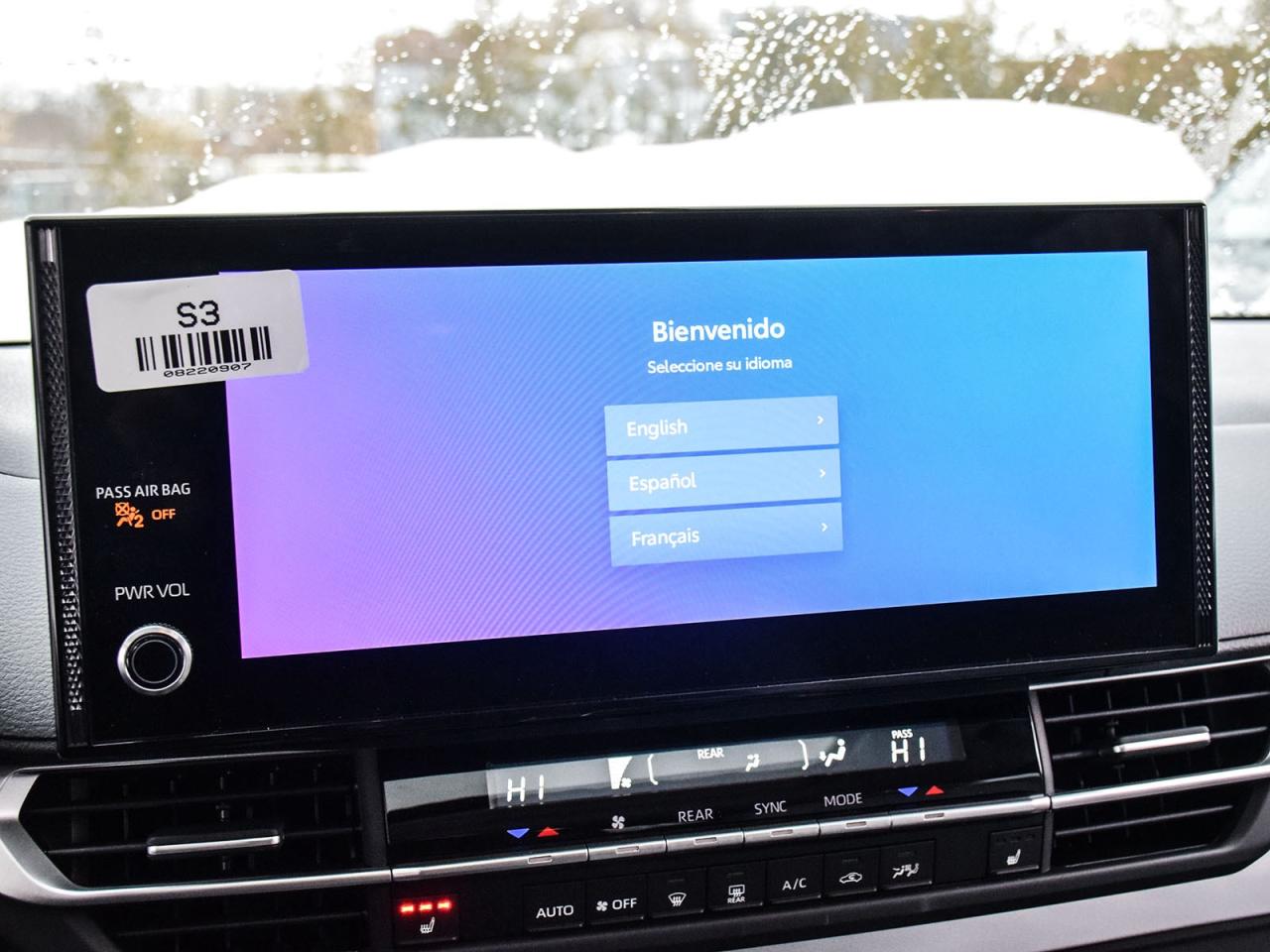 2025 Toyota Sienna XLE Photo