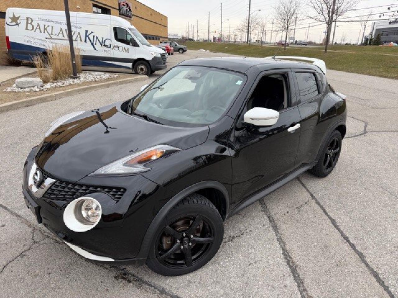 2017 Nissan Juke SV AWD 2 SETS OF WHEELS REMOTE STARTER Photo