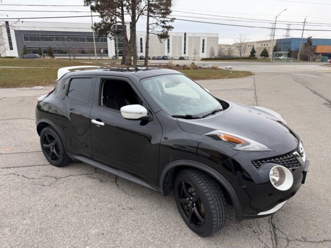 2017 Nissan Juke SV AWD 2 SETS OF WHEELS REMOTE STARTER Photo4