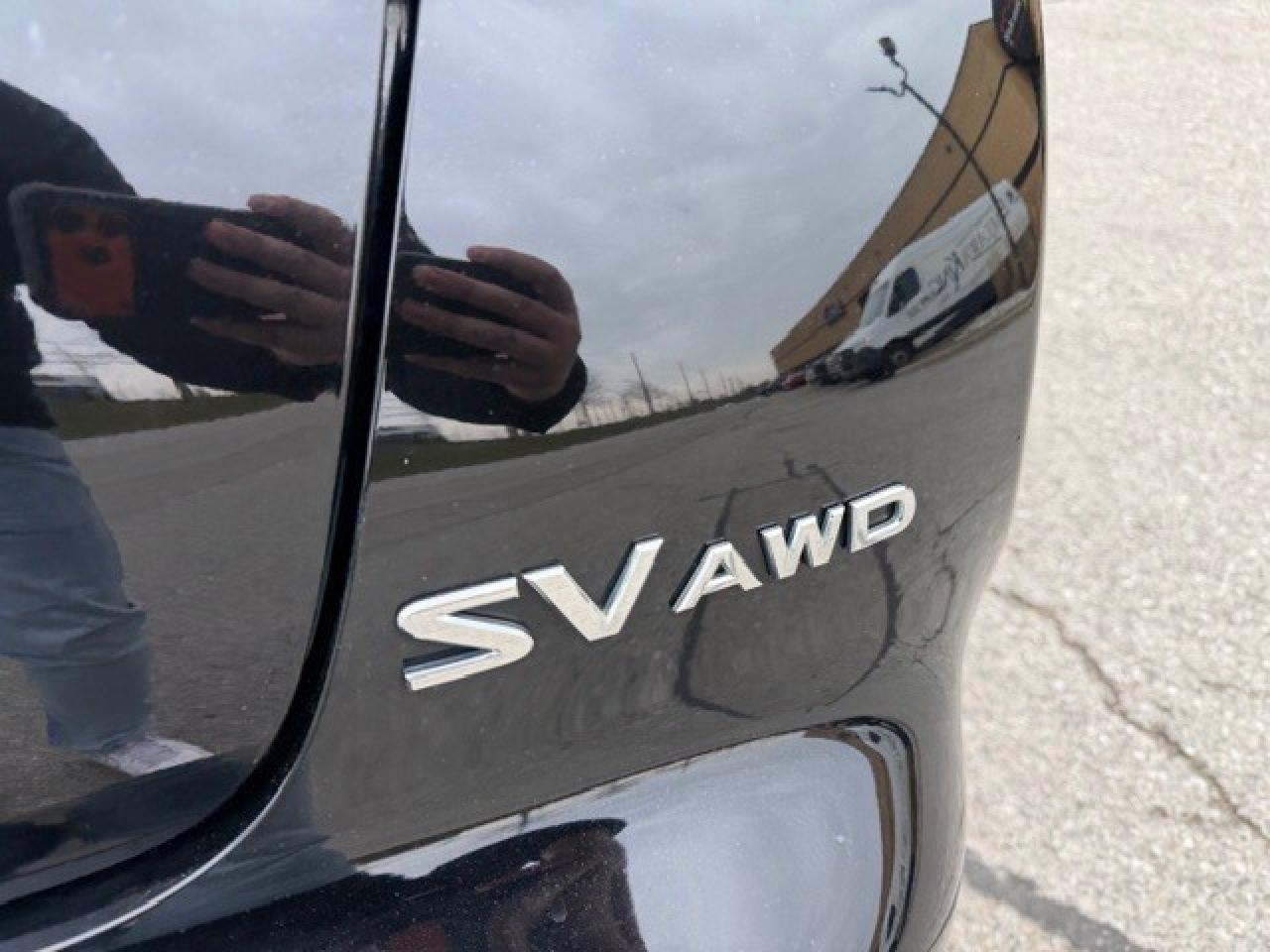 2017 Nissan Juke SV AWD 2 SETS OF WHEELS REMOTE STARTER Photo