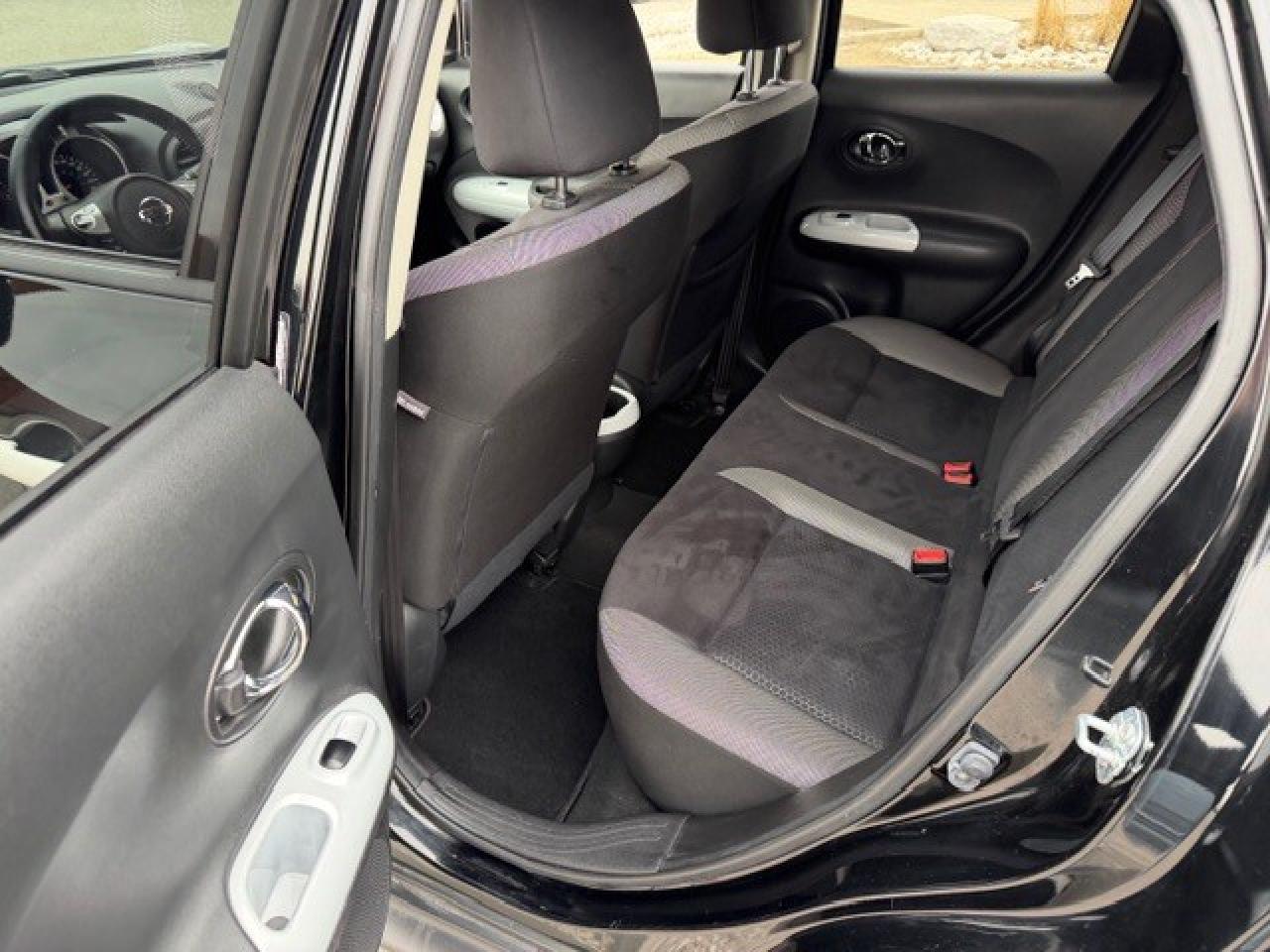 2017 Nissan Juke SV AWD 2 SETS OF WHEELS REMOTE STARTER Photo