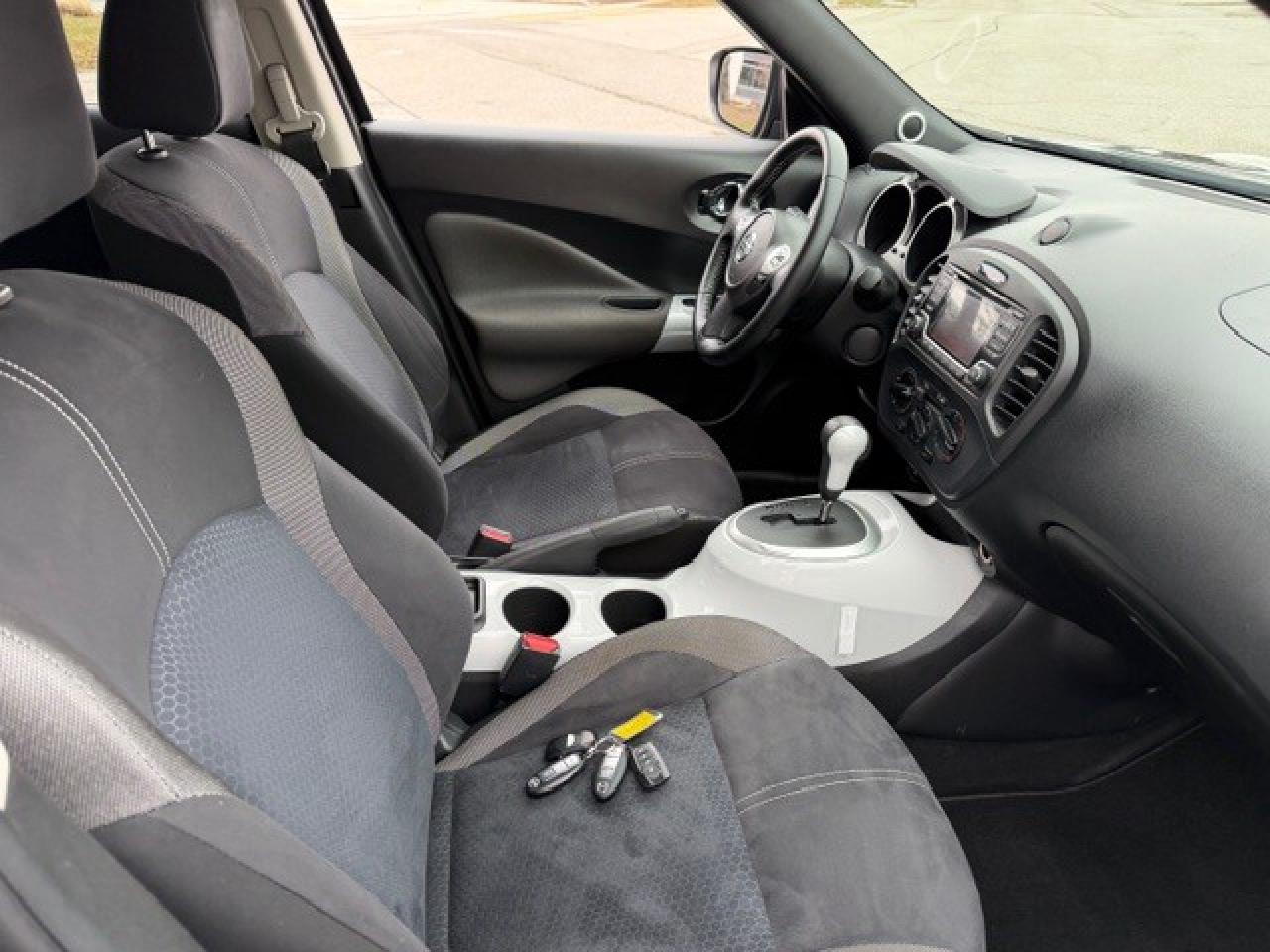 2017 Nissan Juke SV AWD 2 SETS OF WHEELS REMOTE STARTER Photo