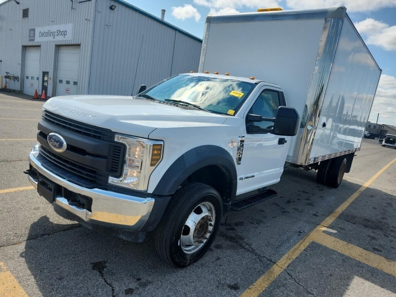 2018 Ford F-550 16Ft Box - 6.7L V8 Diesel - Tow Package Photo