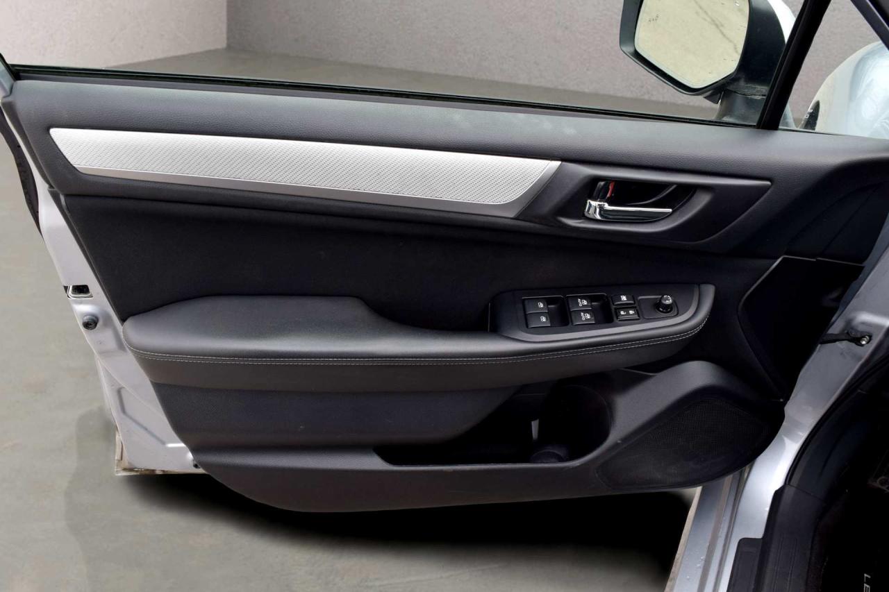 2017 Subaru Legacy Touring AWD Sunroof Photo