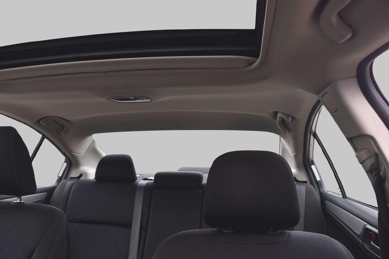 2017 Subaru Legacy Touring AWD Sunroof Photo