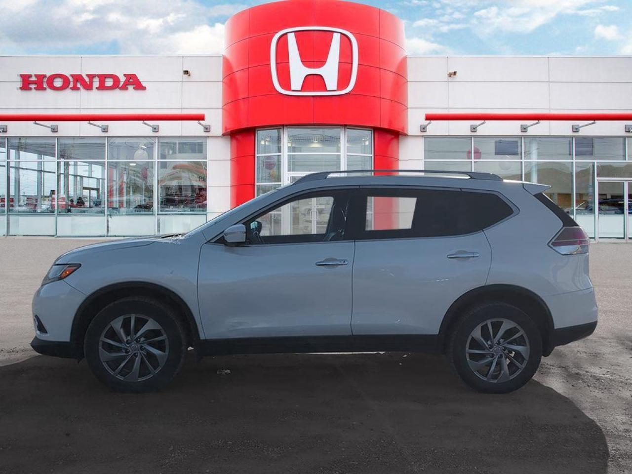 2015 Nissan Rogue SL Photo