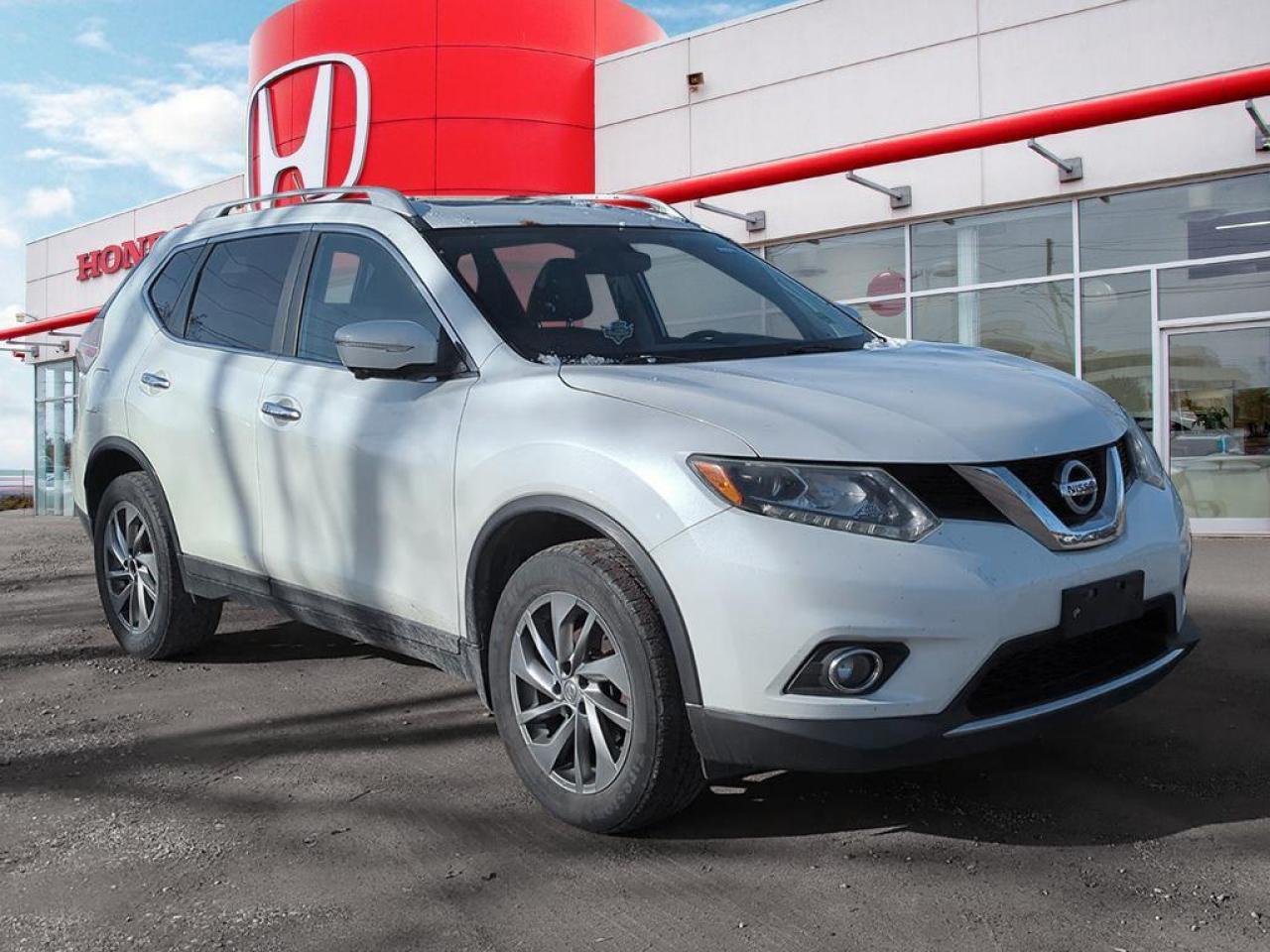 2015 Nissan Rogue SL Photo