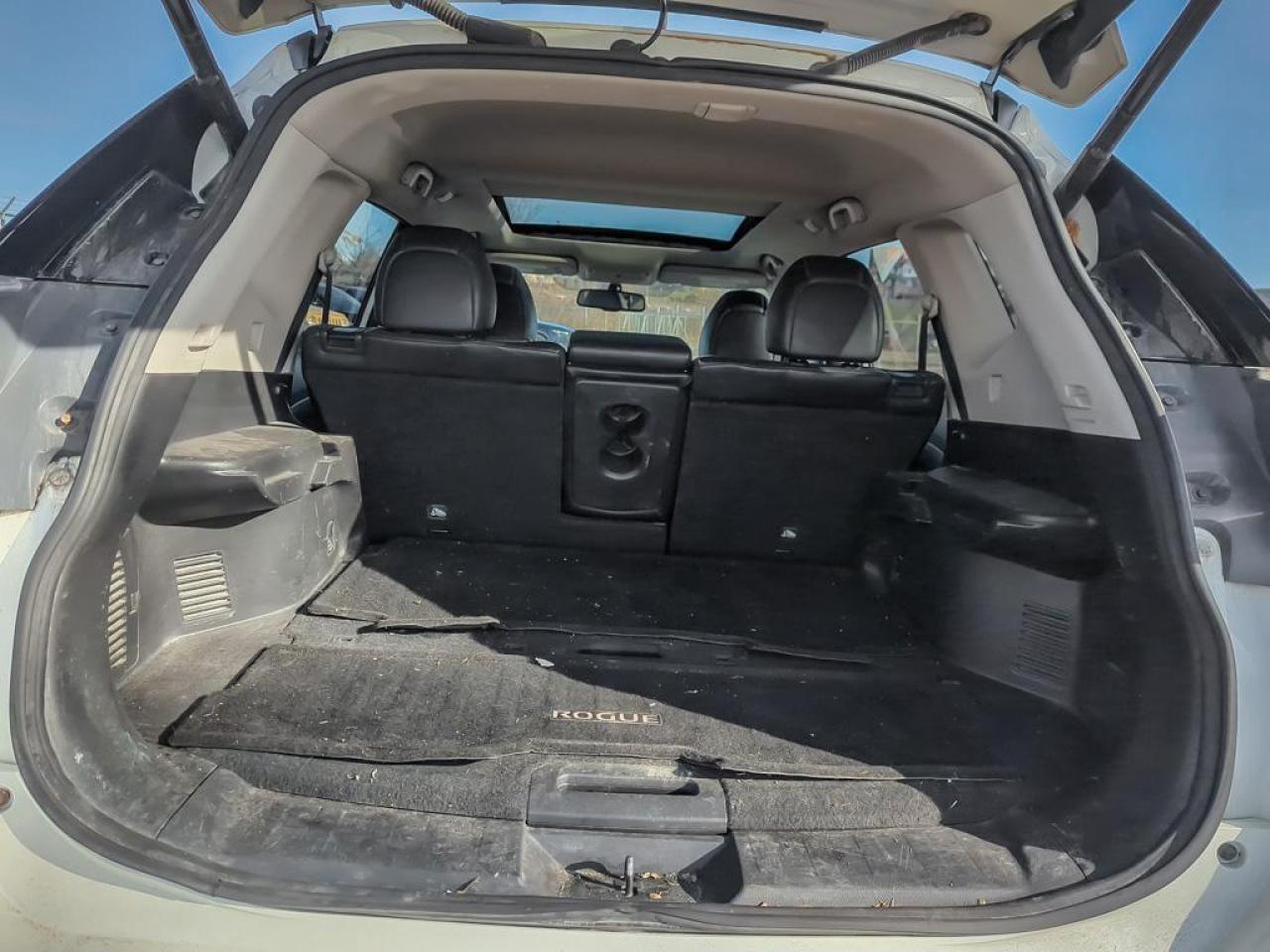 2015 Nissan Rogue SL Photo