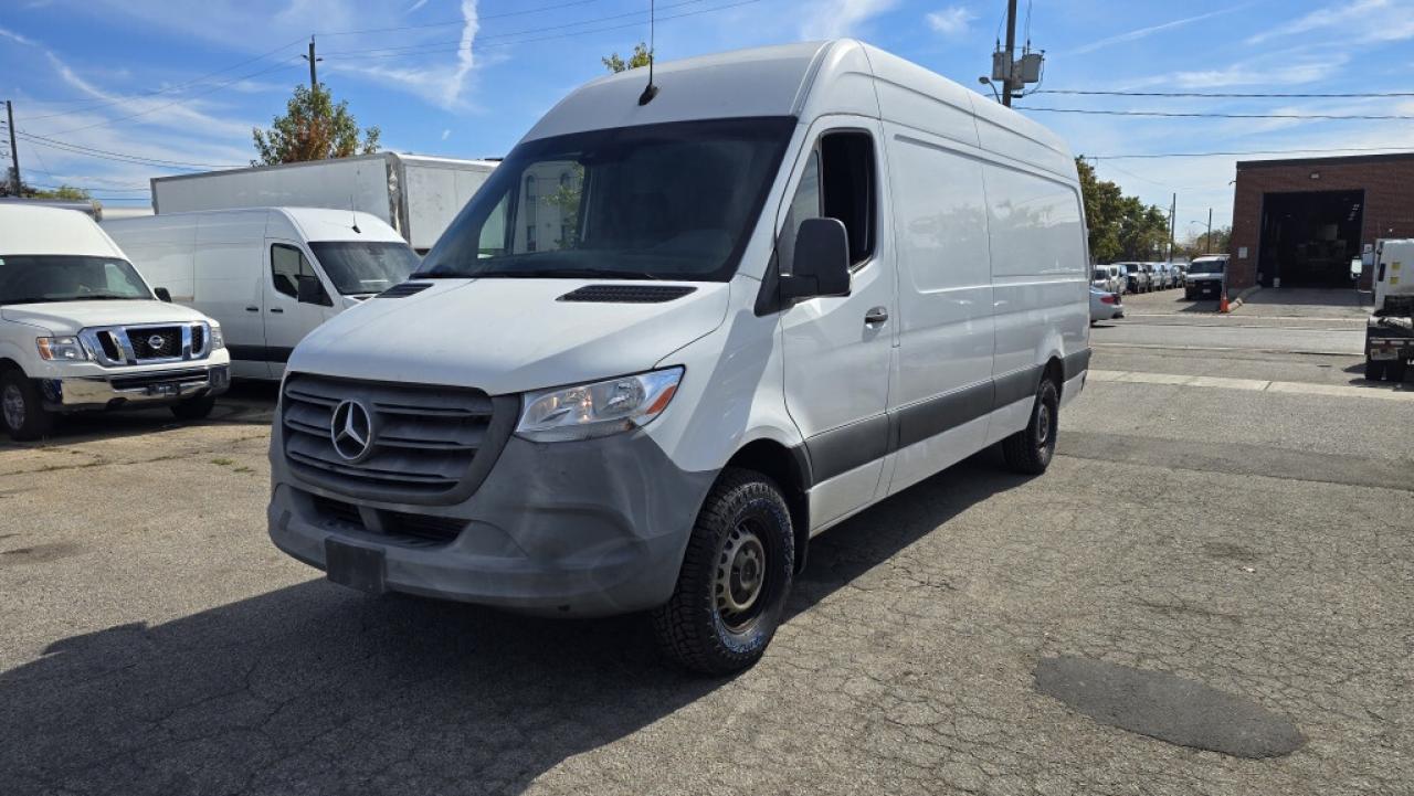2019 Mercedes-Benz Sprinter Cargo Van 2500 170WB - GASOLINE - CLEAN CARFAX Photo